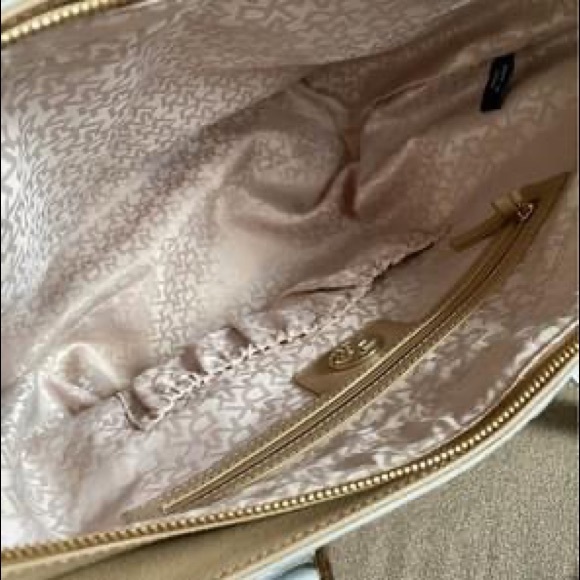 Dkny Metallic Silver Saffiano Leather Large Shopper Tote - Picture 5 of 7